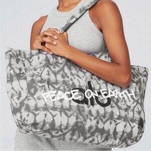 ALO Yoga Gray Tie-Dye Tote Bag